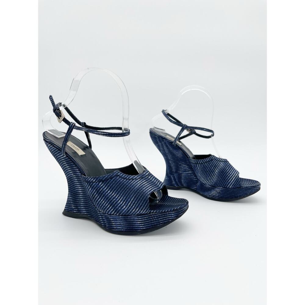 Prada Vintage Fall 2004 Runway Blue Wavy Striped Platform Wedge Sandals IT 38.5 - Picture 2 of 13